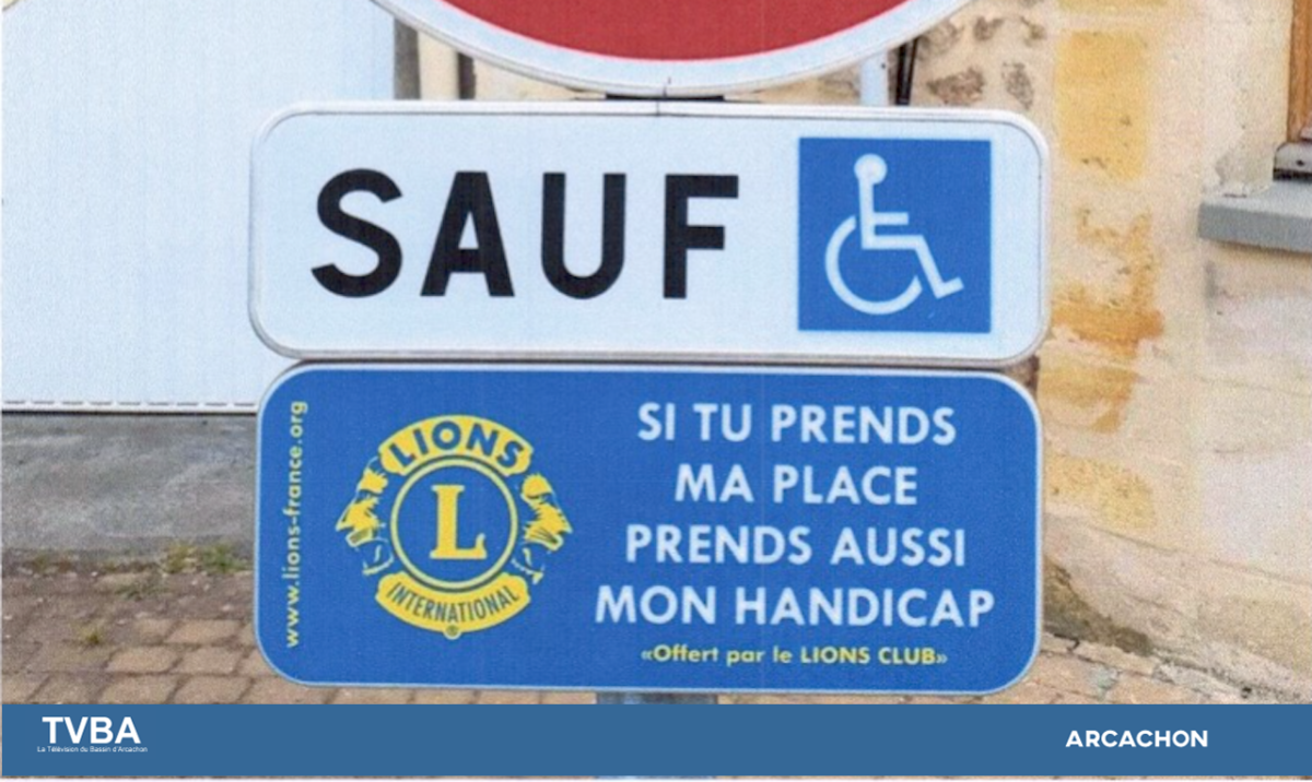 Panneau de la route "Si tu prends ma place, prends aussi mon handicap"